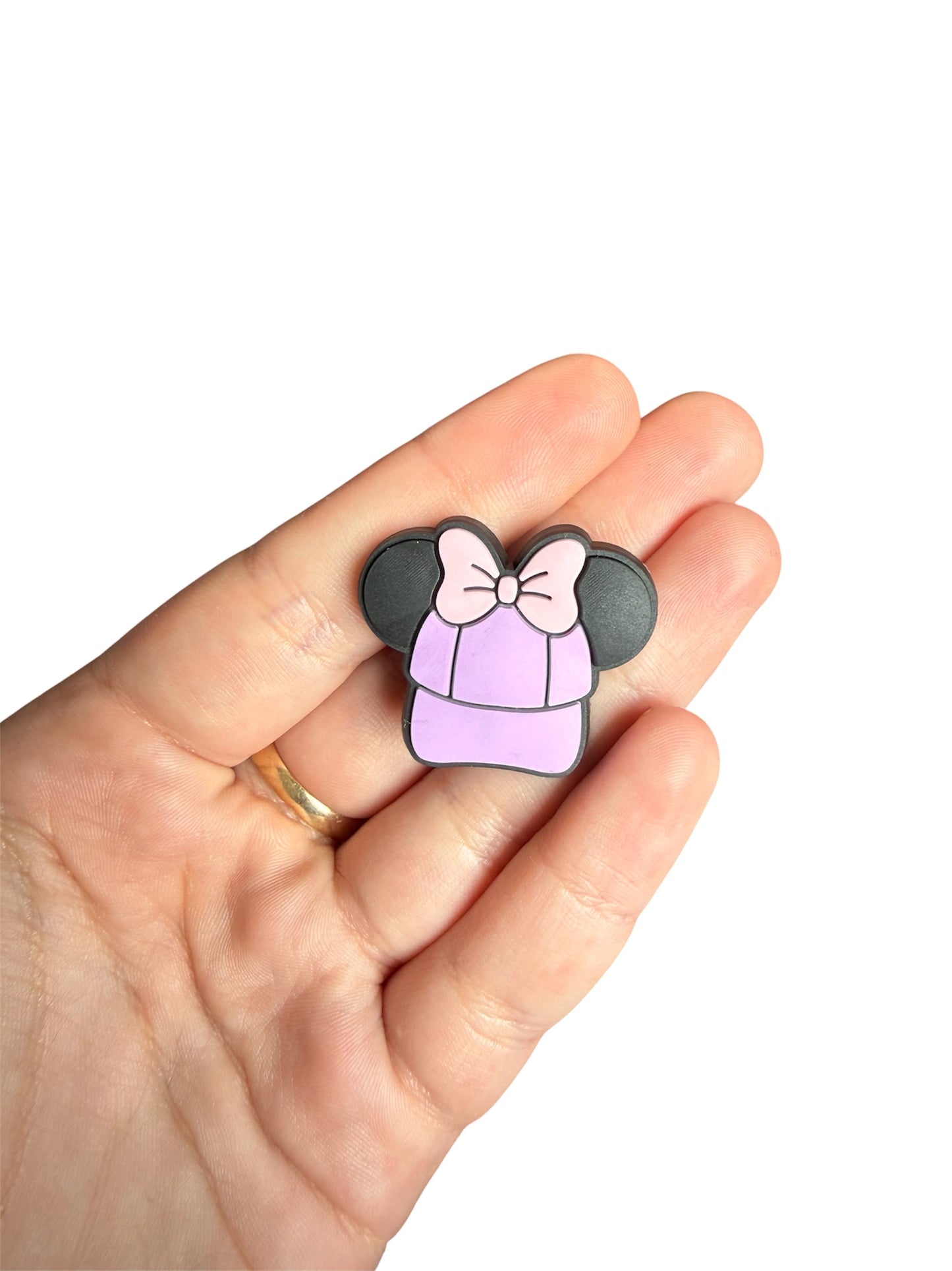 Minnie Mouse hat shoe charms