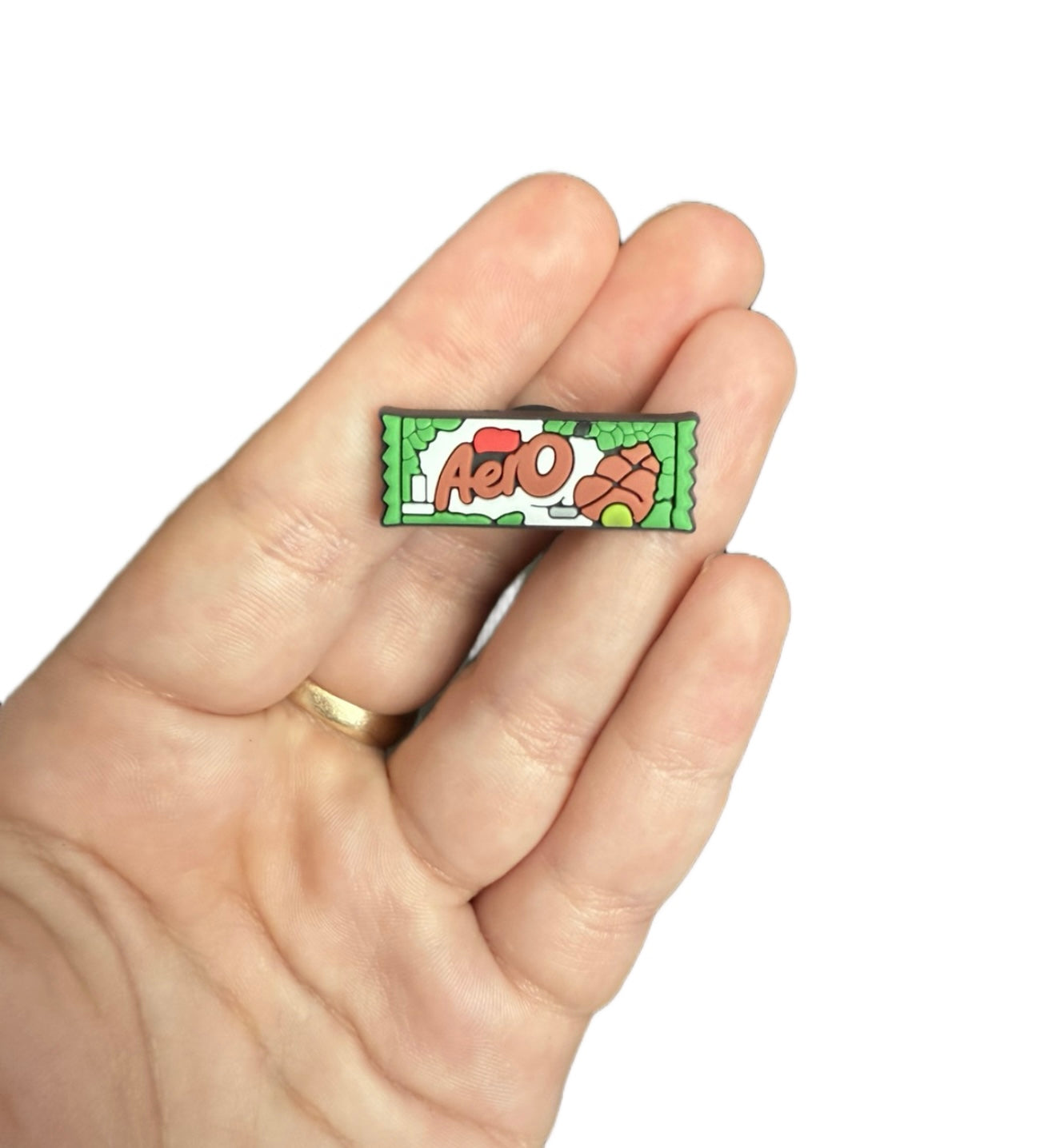 Aero shoe charm