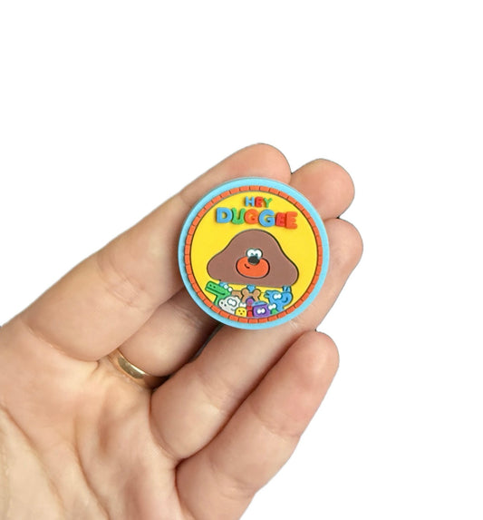 Hey duggee shoe charm
