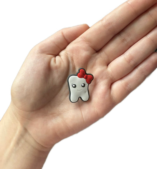 Dentist / tooth shoe charm