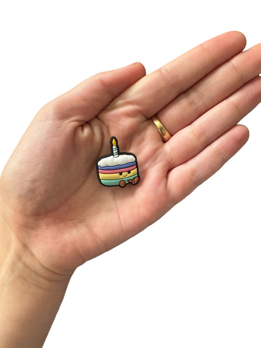 Jelly teddy rainbow cake shoe charm