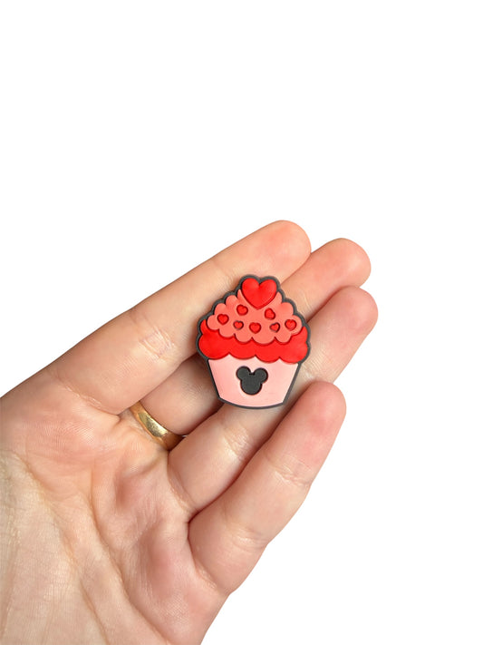 Minnie Mouse cupcake shoe charm