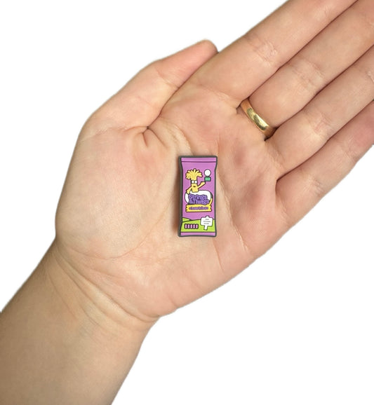 Cheese string shoe charm