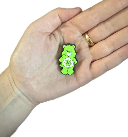 G*nja carebear shoe charm