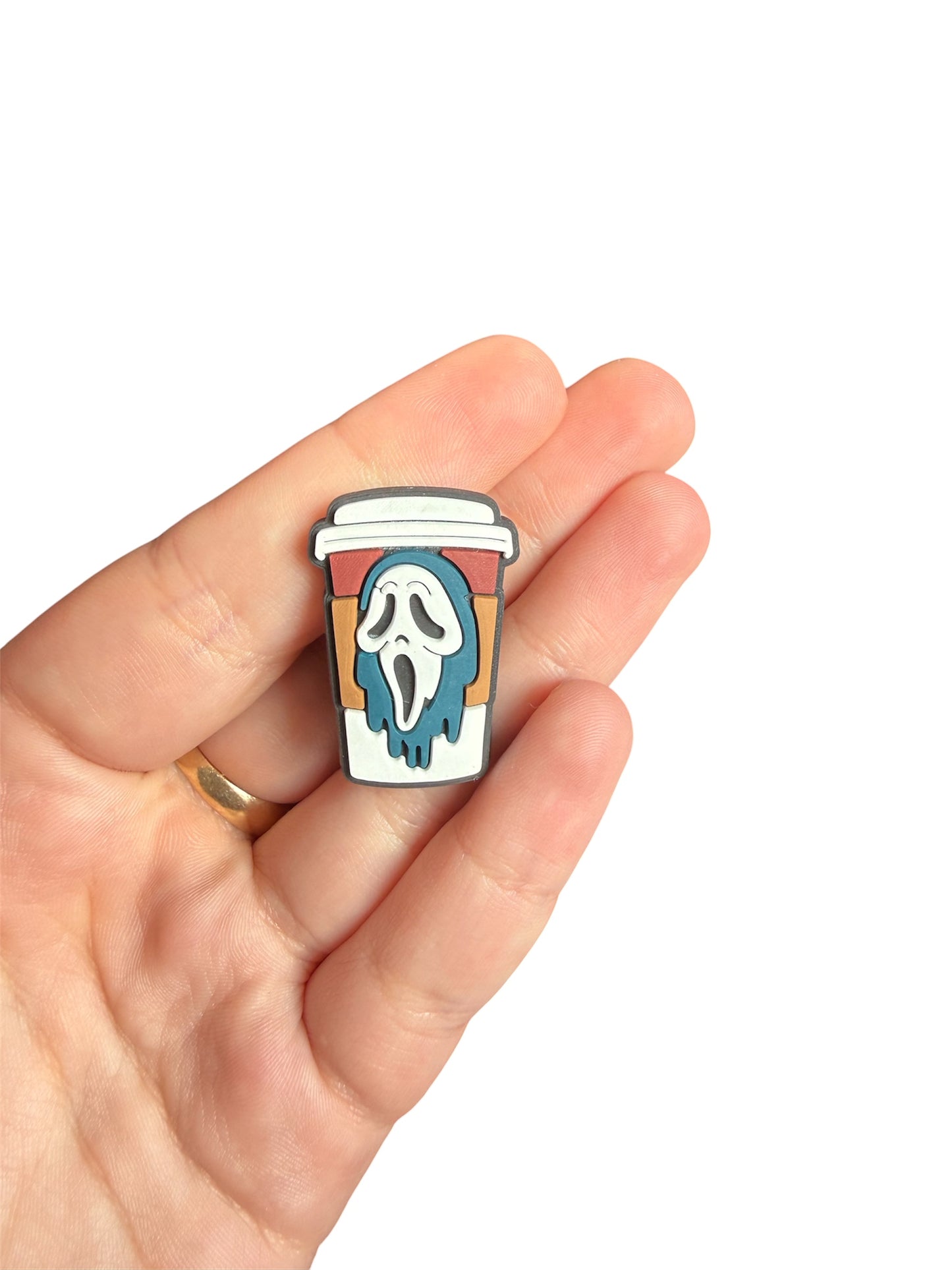 Scream coffee shoe charm
