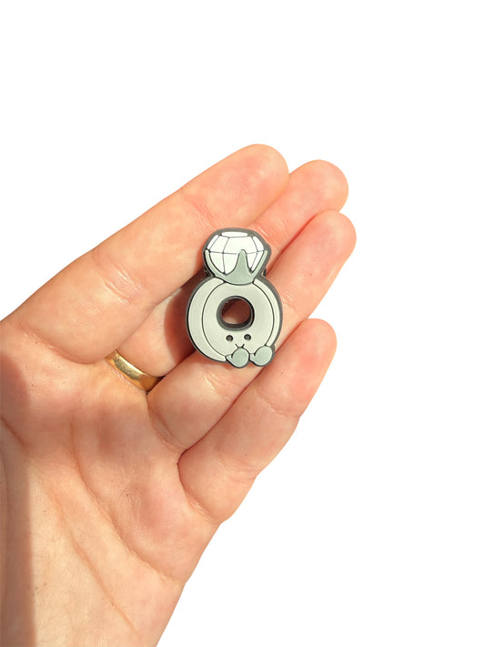 Jelly teddy wedding ring shoe charm